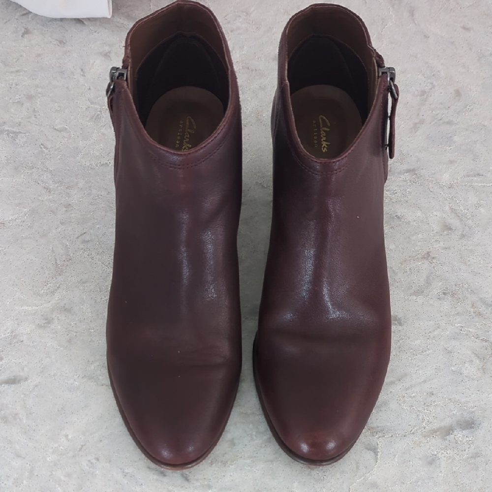 Clarks Women's Dark Brown Ankle Booties